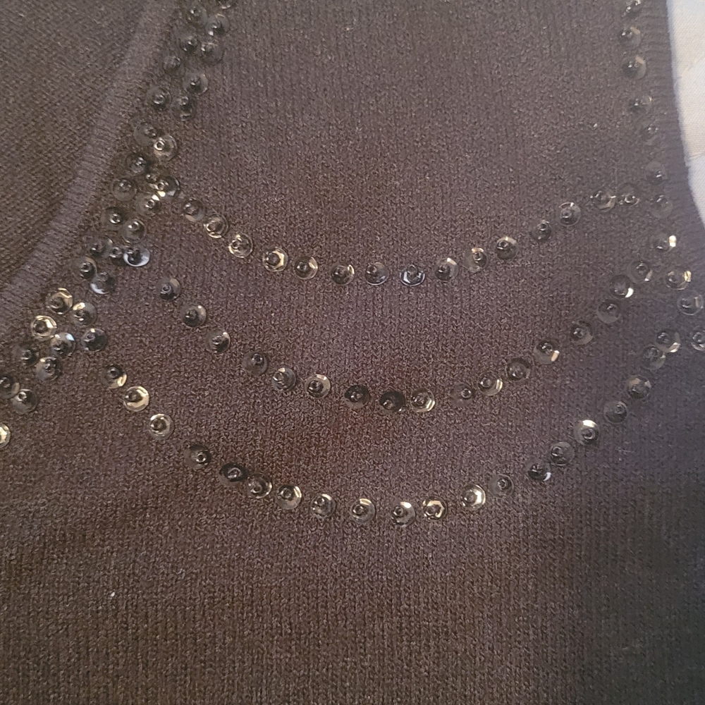 LOFT Black Sleeveless Sweater with Bow Detail - Picture 3 of 4